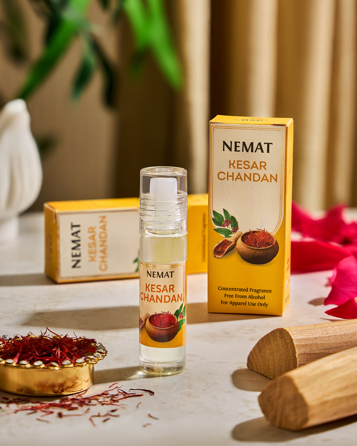 Attar Kesar Chandan Roll on